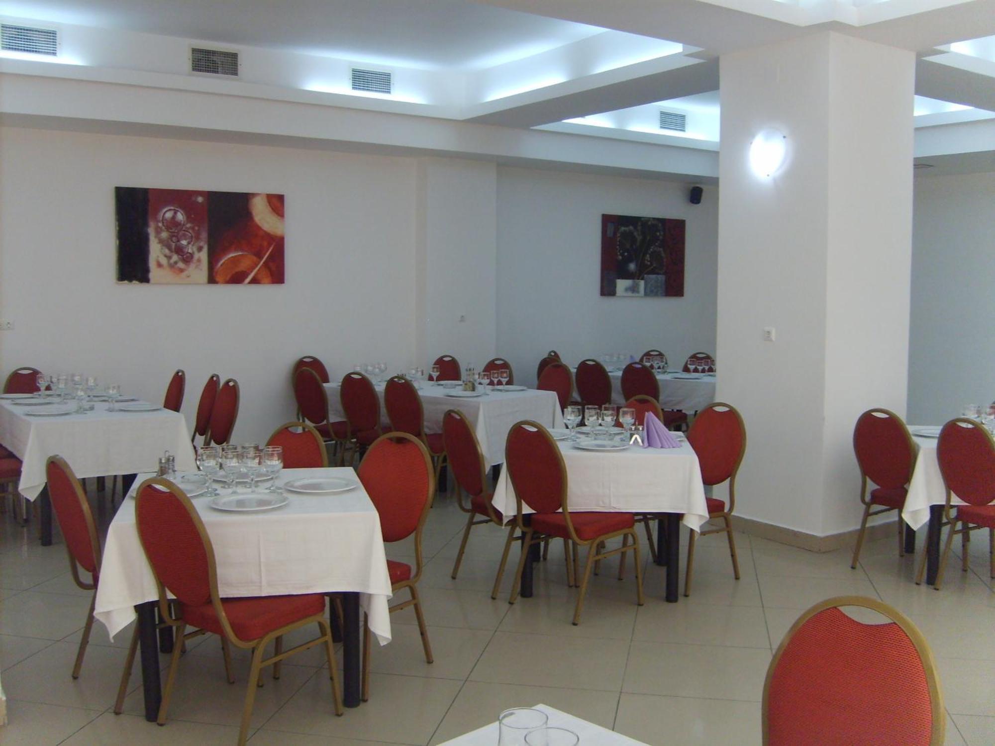 Hotel Flormang Craiova Restaurant bilde