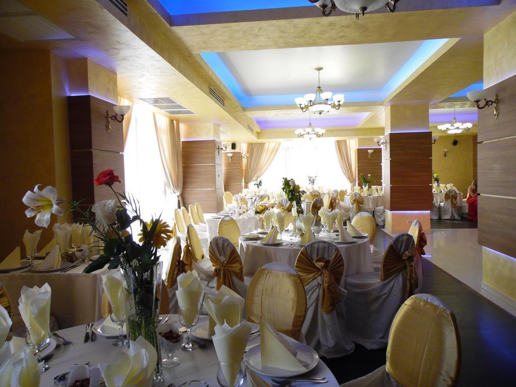 Hotel Flormang Craiova Eksteriør bilde